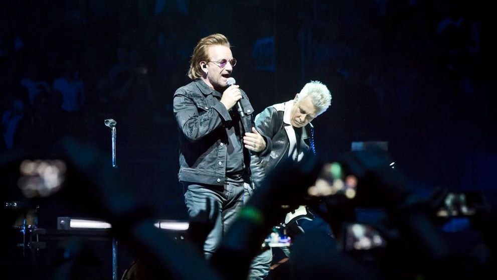 Bono și-a pierdut vocea. U2 a anulat un concert din cauza problemelor neobișnuite ale solistului trupei