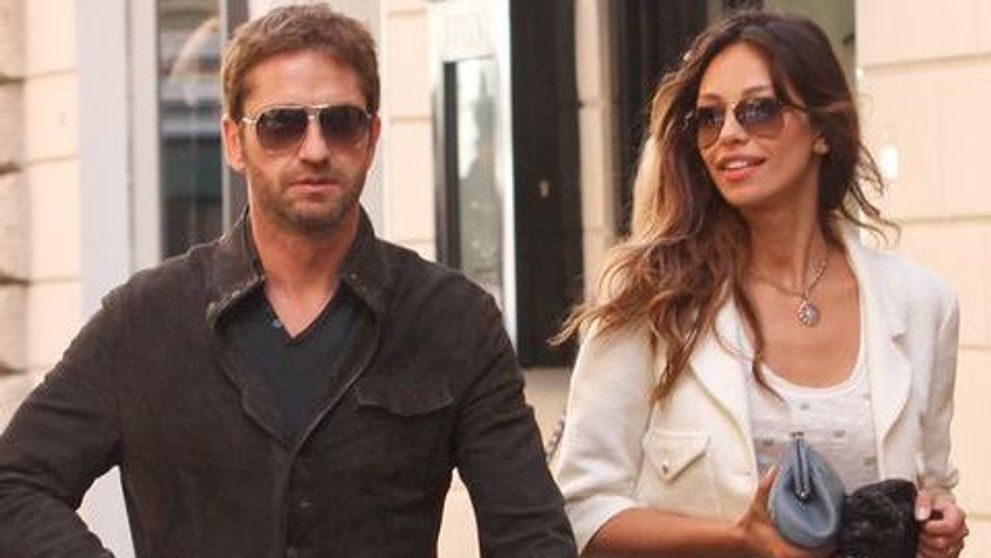 Declaratiile indecente ale lui Gerard Butler despre partidele de amor cu Madalina Ghenea