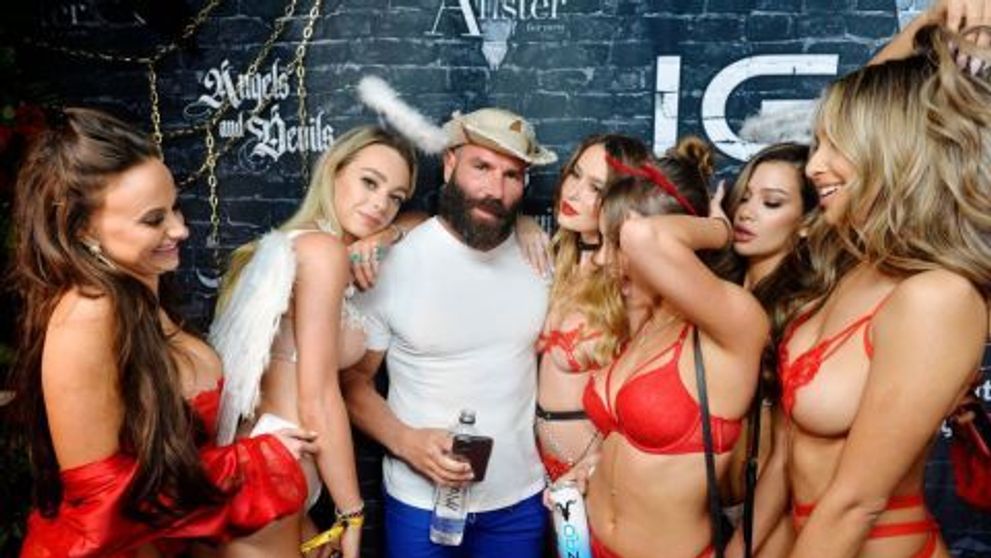 Dan Bilzerian și-a șocat fanii după ce a mărturisit cu câte femei se culcă într-o săptămână ”Mă doare sufletul”