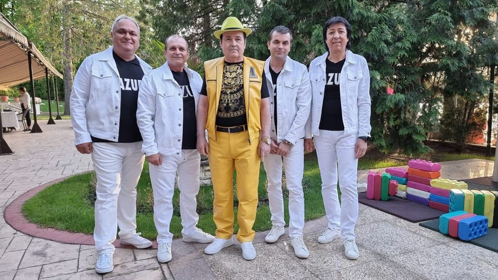 Cine este celebra Mona, din piesa trupei Azur. Nelu Vlad, detalii inedite despre noul album și matematica din spatele melodiilor