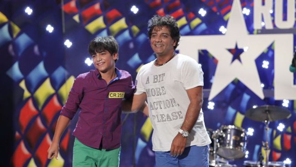 Baiatul lui Marius Mihalache pe scena de la “Romanii au talent”. Vezi emisiunea acum, la ProTV si pe Voyo.ro