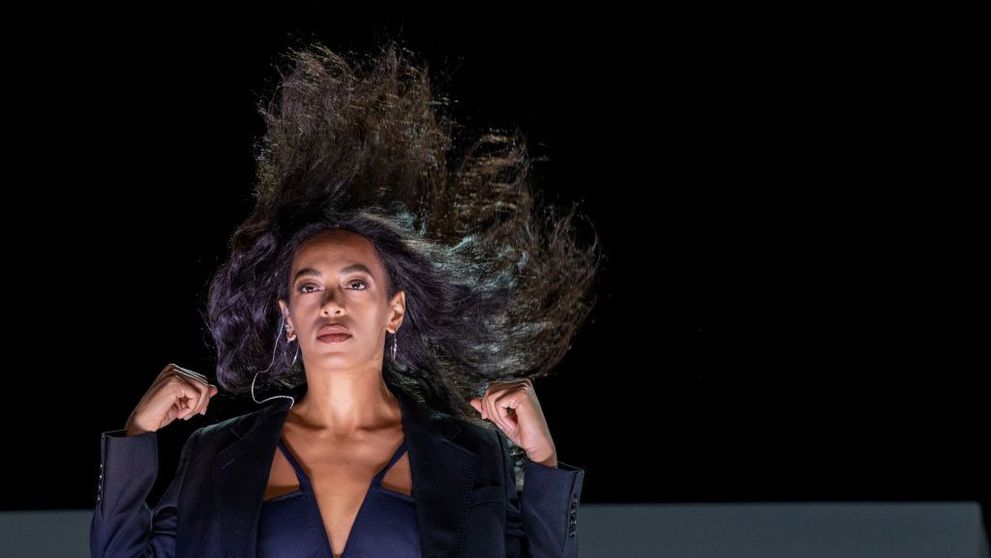 Sora lui Beyonce, ipostaze provocatoare pe Instagram! Cât de sexy este Solange