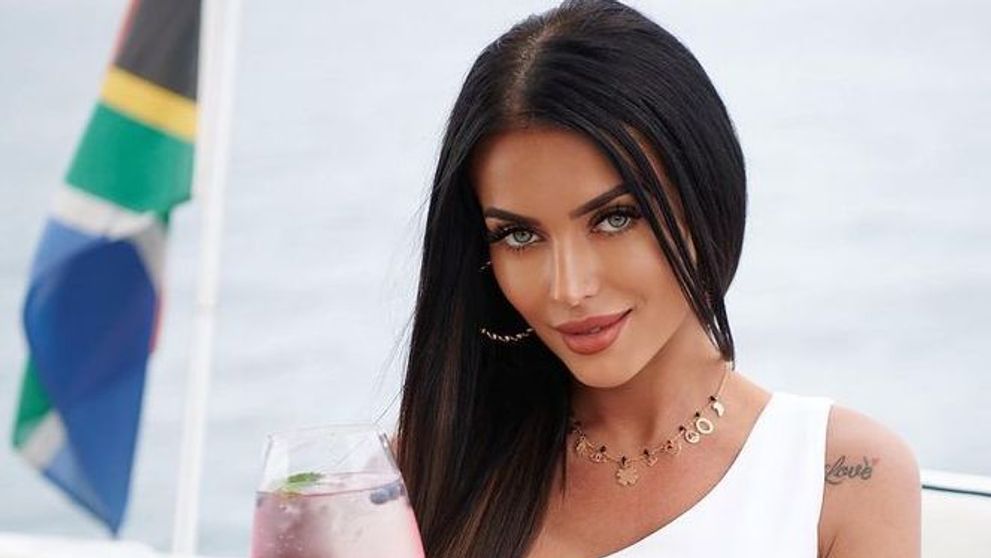 Maja Janeska, o femeie cu peste 1 milion de urmăritori pe rețelele de socializare, a fost găsită împușcată în casă