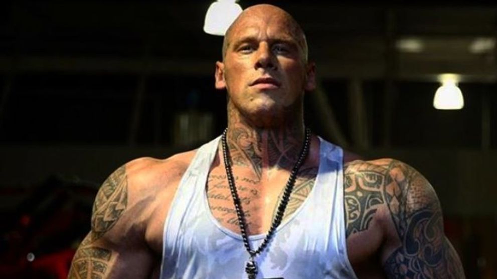 Martyn Ford s-a fotografiat cu unii dintre cei mai puternici oameni din lume