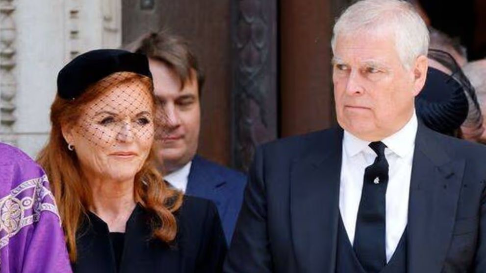 Un fost majordom regal, detalii neștiute despre Prințul Andrew, implicat în scandalul Epstein! Obiceiul bizar pe care îl avea fratele Regelui Charles: „Patul conjugal...”