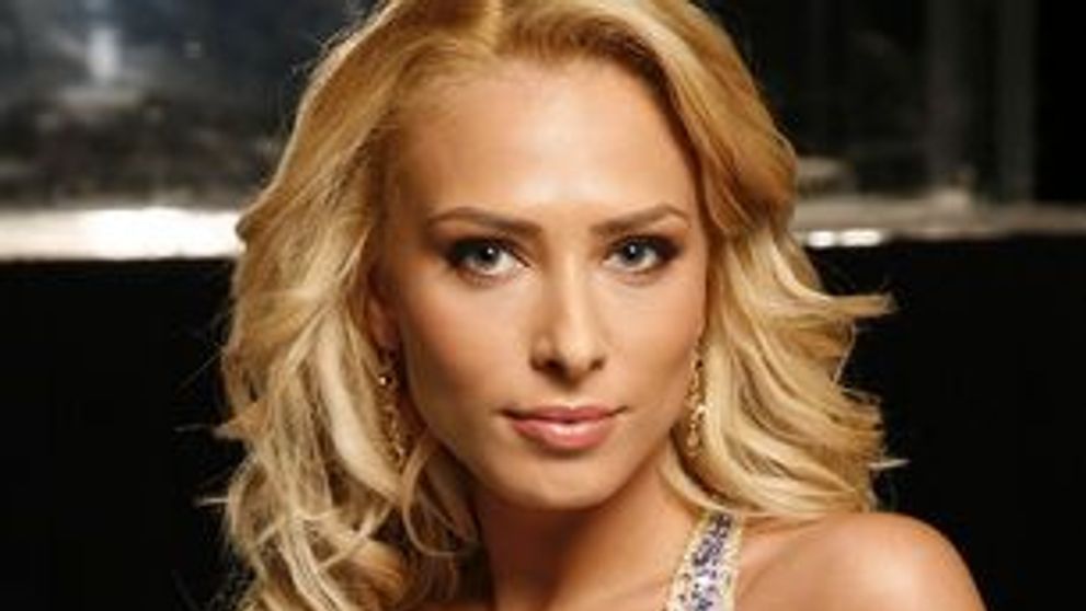 Iulia Vantur: 