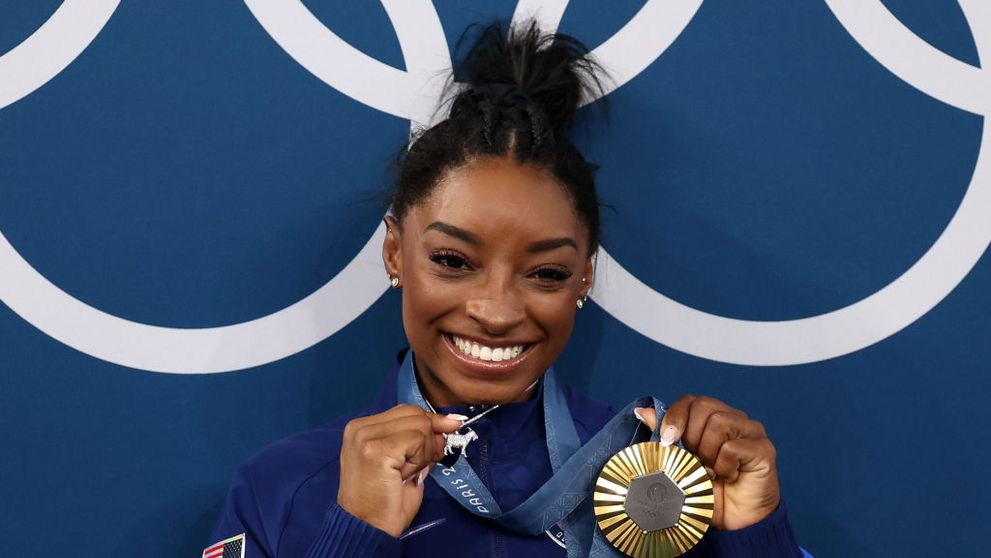 A abandonat-o într-un orfelinat, dar acum o imploră să o ierte. Mama lui Simone Biles, mesaj emoționant pentru campioana olimpică