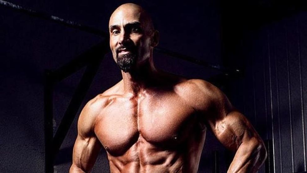 Poza postata pe Instagram de acest antrenor de fitness ii poate aduce 7 ani de inchisoare!