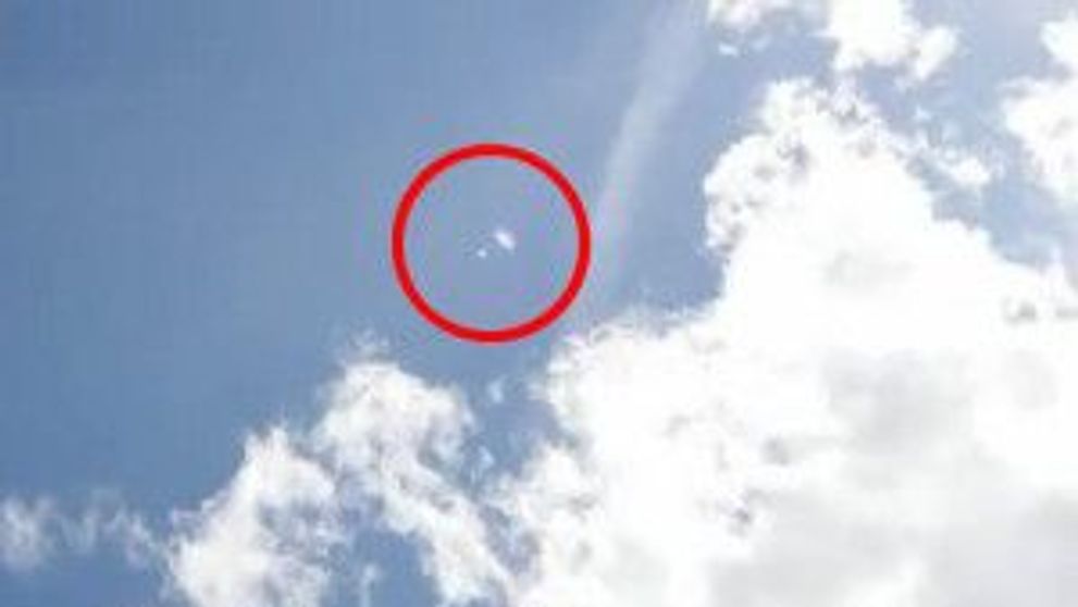 OZN-uri filmate deasupra Londrei in miezul zilei! VIDEO