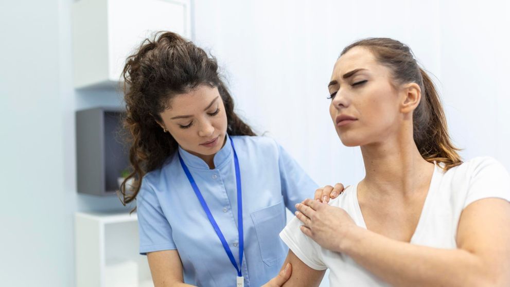 (P) Când ar trebui să consulți un ortoped? Semne că ai nevoie de ajutor medical