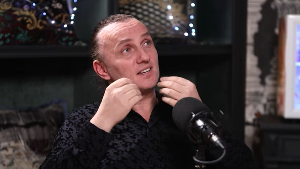 Mihai Trăistariu, despre fotografiile în lenjerie intimă: „Mi-era rușine, mă întrebam ce zice lumea, ce zice sora mea, care e profesoară universitară