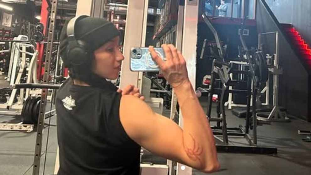 O culturistă de top, stropită cu acid de baterie chiar în sala de sport! Ce a putut să pățească o tânără de doar 22 de ani: „Sper să primească închisoare pe viață”