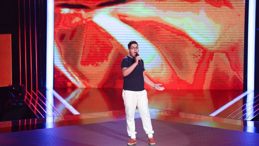 I-a cucerit pe antrenori cu o interpretare speciala a melodiei Summertime. Momentul cu care David Gheorghe a impresionat