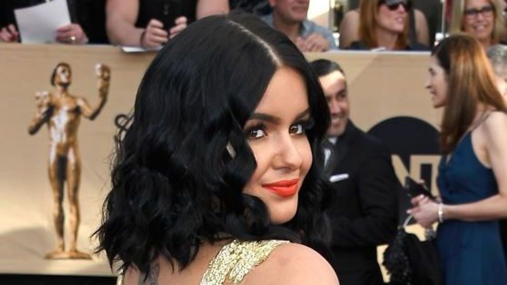 In urma cu cativa ani juca rolul unei fetite tocilare, acum e femeie fatala. Ariel Winter, transformata total