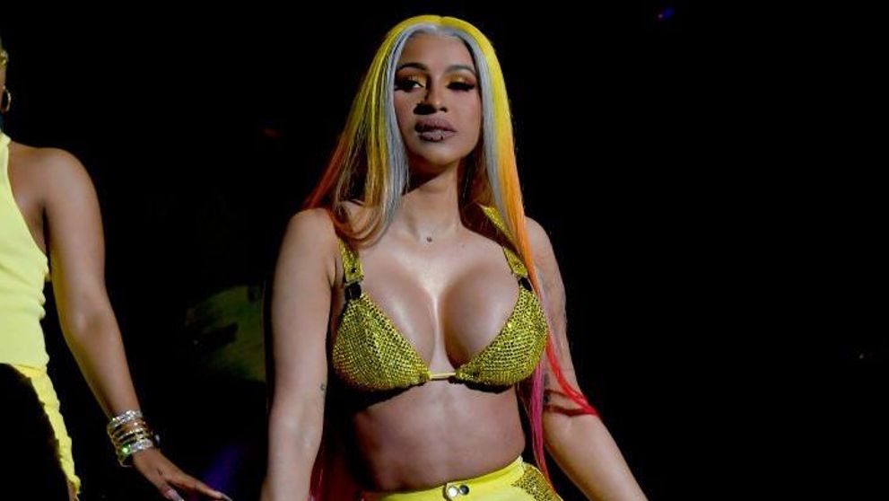 Cardi B a plătit 100.000 de dolari pentru cadoul fiicei sale