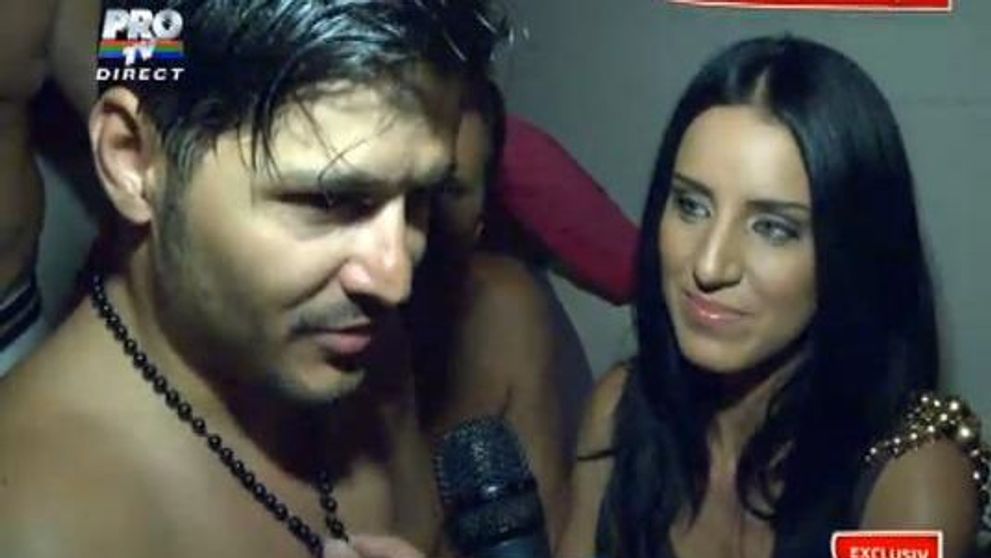 Liviu Varciu i-a cazut in genunchi Adelinei la ziua lui Pepe! Vezi ce dialog au avut! <span style=