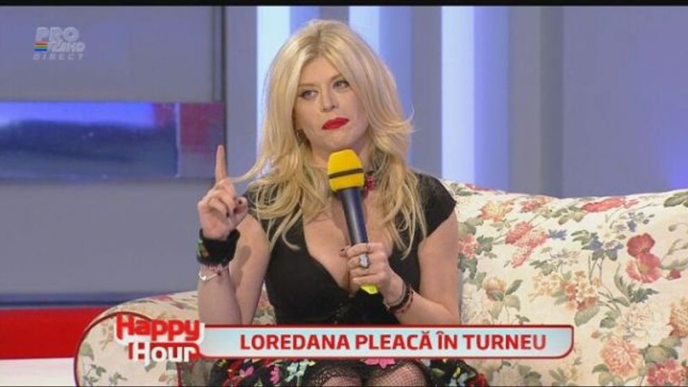 Tinuta super sexy cu care Loredana isi promoveaza noul turneu. Diva a venit la 