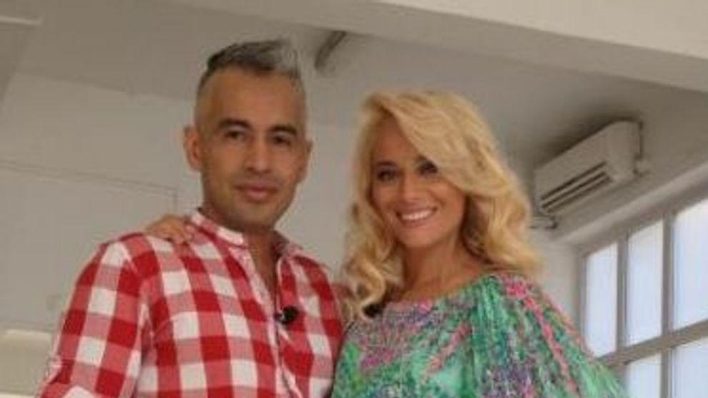 Laura Cosoi, inapoi in sala de dans. Vezi cat de bine arata blonda. <span style=