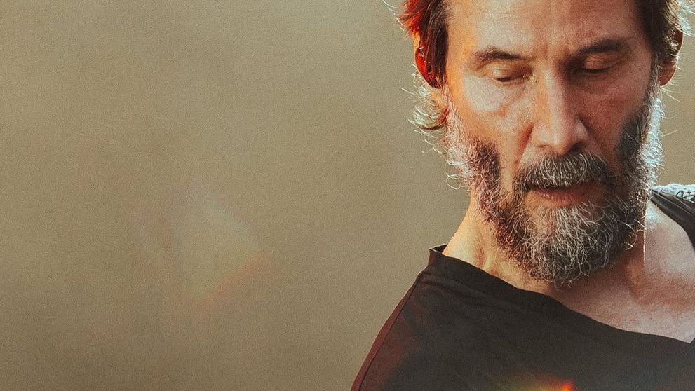 Keanu Reeves, pe scena de la Electric Castle. Starul din Matrix a luat chitara în mână și a oferit un spectacol total la Bonțida