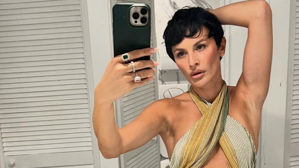Ruxi: „De când sunt tunsă scurt, lumea îmi spune că arăt ca un travestit, ca un băiețel, mă strigă Vasile”