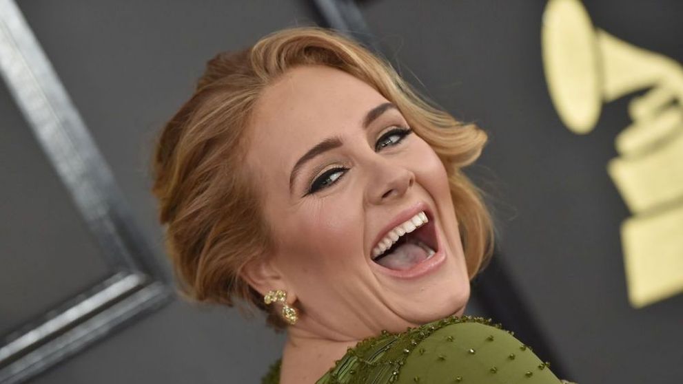 Adele mai slabă ca niciodată, după ce a ajuns la 45 kg pierdute. Fanii sunt îngrijorați