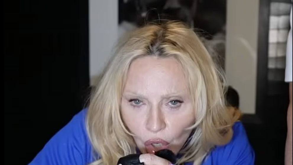Cum arată Madonna în realitate, fără filtre și machiaj. Regina pop, în vârstă de 67 de ani, e de nerecunoscut
