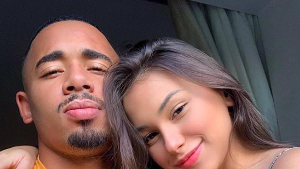Gabriel Jesus are o iubită de toată frumusețea, dar nu are voie să o sărute. Cine i-a pus restricții în relație