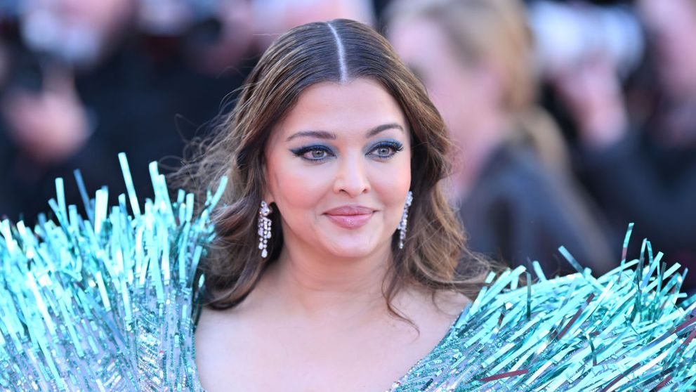 Se spunea despre ea că e femeia cu cei mai frumoși ochi din lume. Indianca Aishwarya Rai, apariție fascinantă la 50 de ani