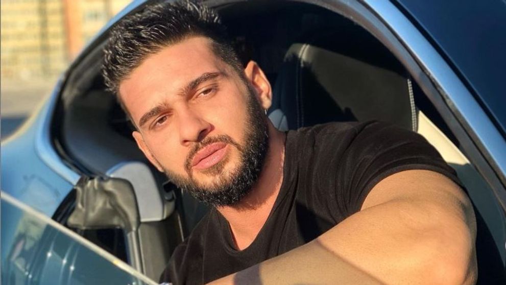 Dorian Popa a ajuns pe mâna medicului estetician. La ce intervenții a apelat artistul