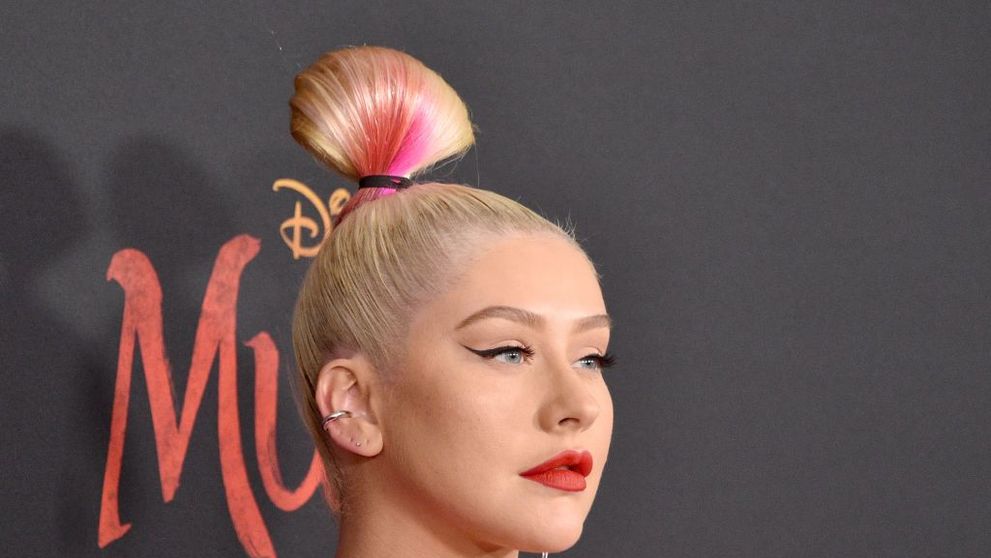 Christina Aguilera, surprinsă în costum de baie. Cum arată cu adevărat corpul cântăreței