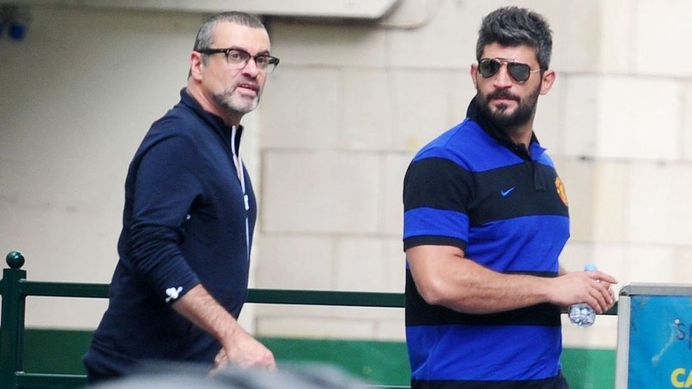 Fostul iubit al lui George Michael a făcut prăpăd în vila de 5,6 milioane € a starului. Erau cioburi peste tot