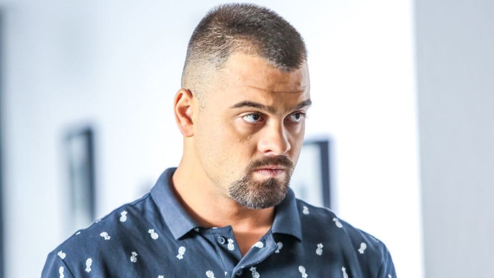 Cum s-a pregătit George Piștereanu pentru rolul din VLAD: ”Am petrecut vreo două-trei săptămâni în cluburi”