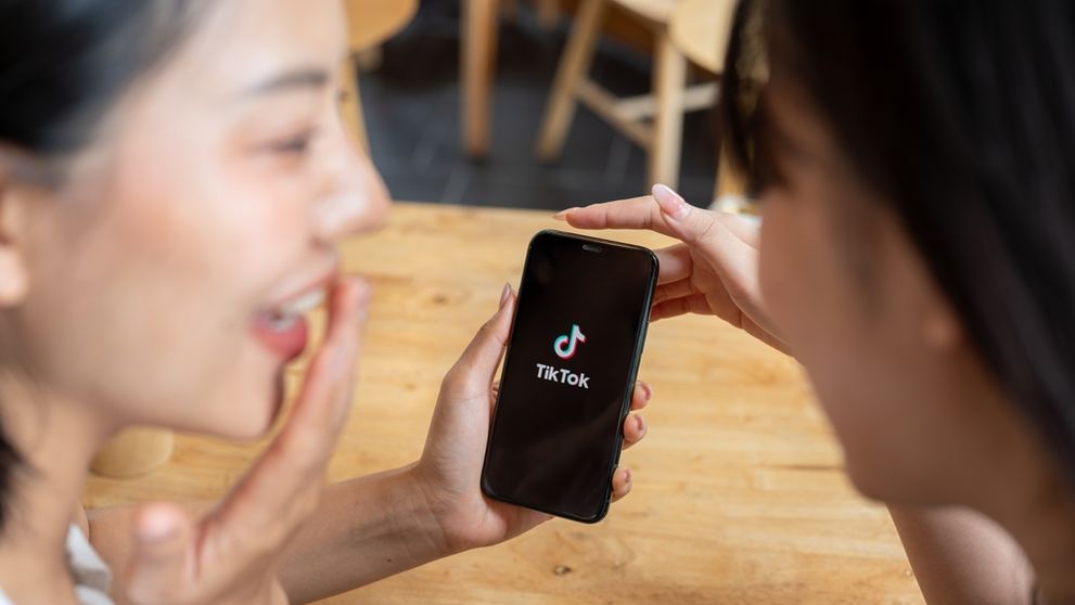 Țara din Europa care a interzis TikTok timp de un an! De ce au luat autoritățile o asemenea decizie