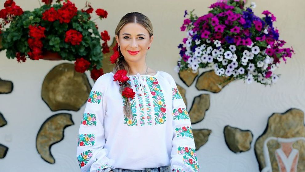 Cum arată interiorul vilei din Snagov a Anamariei Prodan-Reghecampf