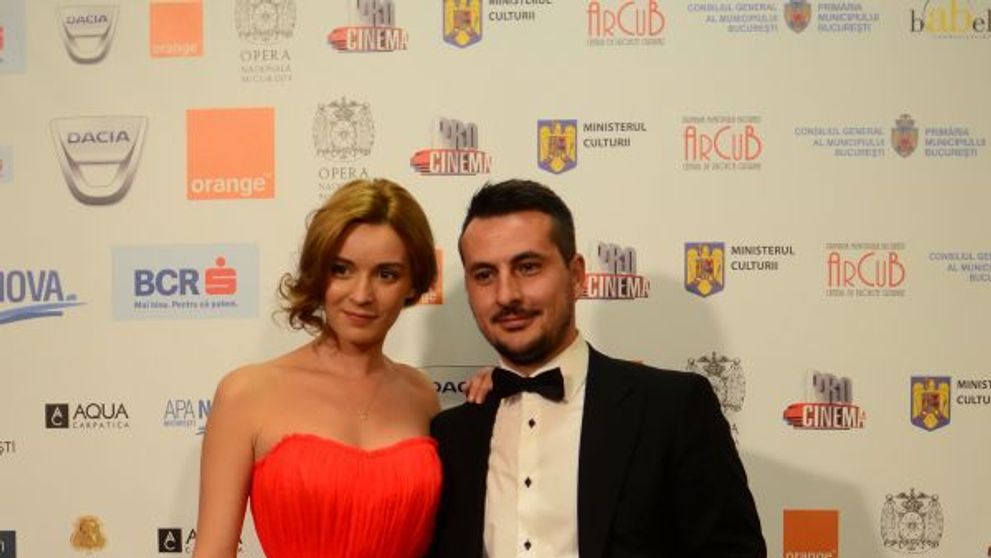 Diana Dumitrescu si Adela Popescu, doua dive foarte sexy la Gala Premiilor Gopo. Ce dezvaluiri au facut cele doua actrite despre familie