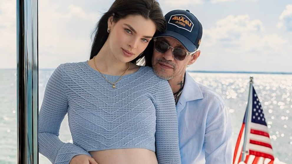 8 copii, 4 femei și o viață sentimentală mai ceva ca-n filme! La 57 de ani, Marc Anthony are din nou un bebeluș acasă, după ce soția lui, cu 30 de ani mai tânără, a adus pe lume o fetiță