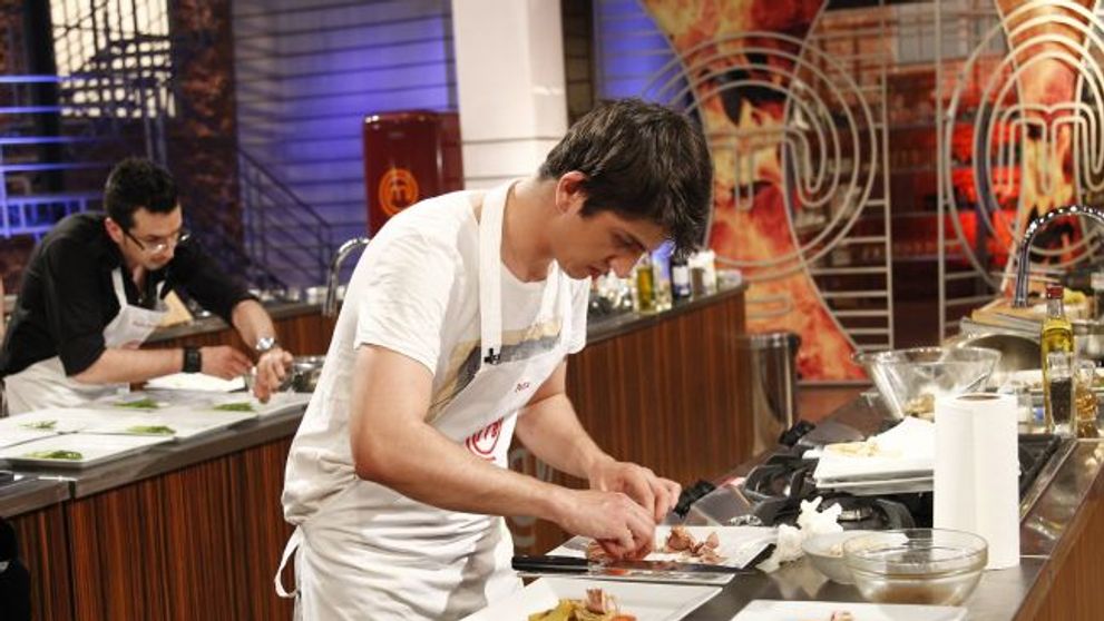 Petru, primul MasterChef din Romania, <span style=