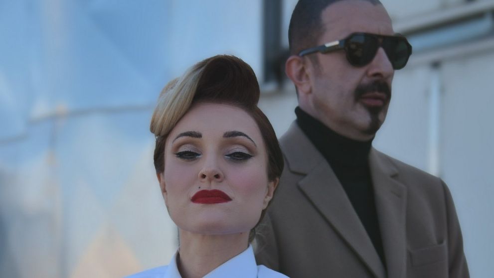 Oana Zamfir și Vlad Craioveanu aka Madonna și George Michael sub bagheta hairstylist-ului Adrian Perjovschi