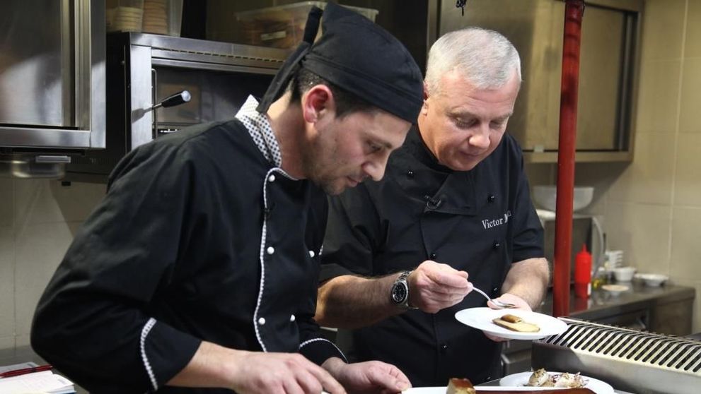 Un nou restaurant a beneficiat de experienta si de sfaturile practice ale Chef-ului Victor Melian!