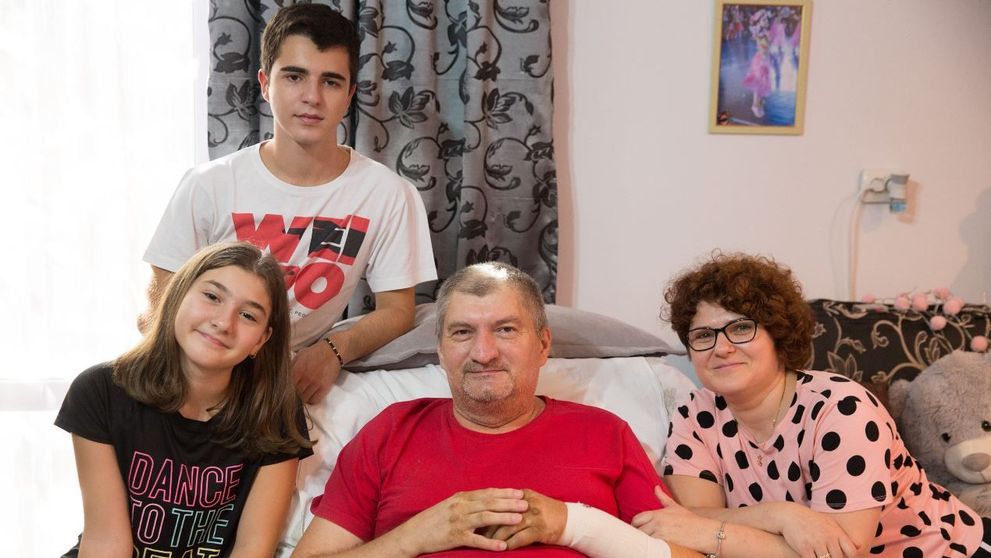 O familie care a trecut prin toate necazurile pământului trăiește Visuri la cheie