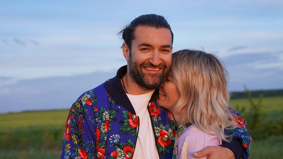 Minunea prin care Gina Pistol a rămas însărcinată la 40 de ani, deși medicii îi dădeau șanse aproape zero. Soția lui Smiley a simțit imediat ce s-a întâmplat: „Era cu mine tot timpul”