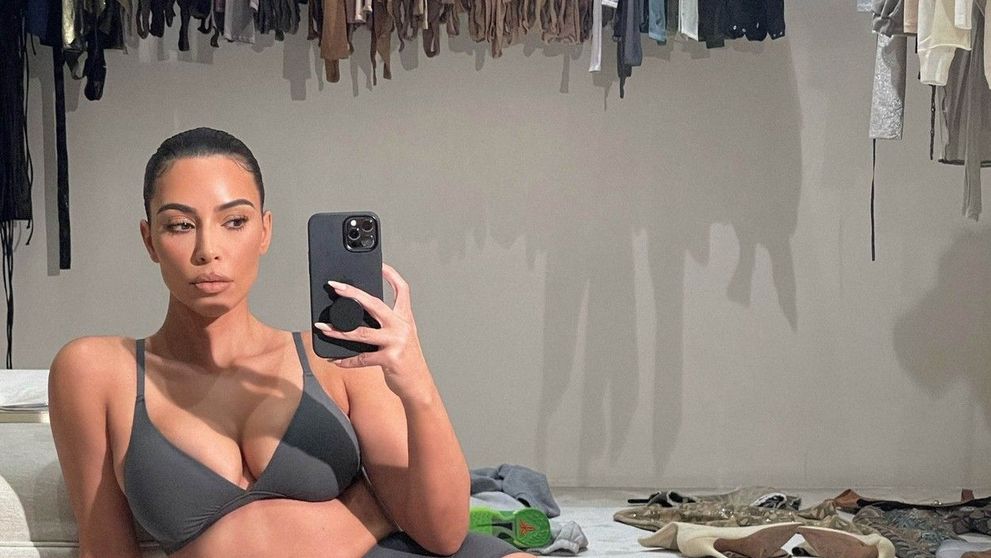 Kim Kardashian, fotografiată alături de cei patru copii ai ei! Cum au apărut pe net