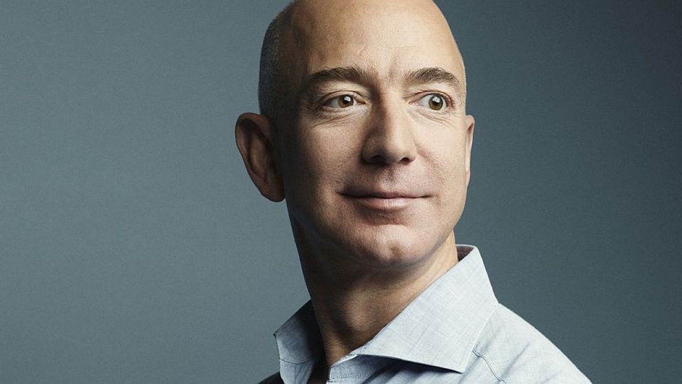 Cum arata sotia lui Jeff Bezos. Una dintre rarele sale aparitii publice, surprinsa de fotografii de la eveniment