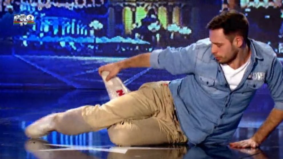 Dansul venit dintr-o alta dimensiune. E unul dintre cei mai talentati romani care au urcat pe scena Romanii au talent