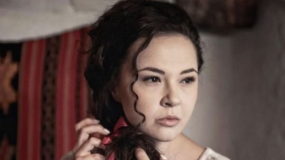 Alina Dincă lansează al doilea single din cariera solo. Cum sună 