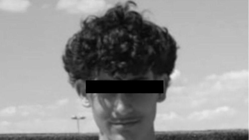 Gabriel, un băiat de 15 ani, a fost ucis cu sânge rece de alți doi adolescenți de 15, respectiv 16 ani. A fost găsit fără suflare într-o pădure, după ce a fost înjunghiat în spate