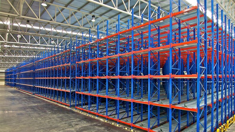 (P) Rafturile metalice în industrie: soluții practice pentru organizarea spațiului de depozitare