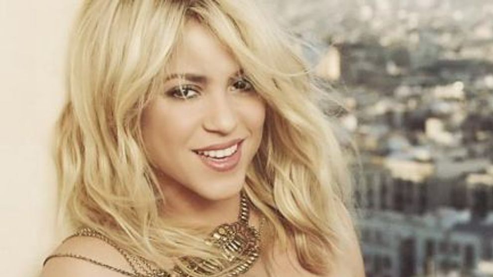 Shakira, cu burtica la vedere, in bratele iubitului ei. Vezi si tu poza care a strans 300.000 de like-uri intr-o singura ora: