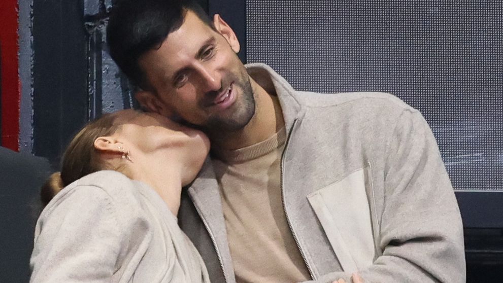 Cât de frumoasă este Jelena, soția legendarului Novak Djokovic! Imaginile cu cei doi în tribune la Jocurile Olimpice au făcut deliciul fanilor! Au o poveste de dragoste demnă de scenariul unui film