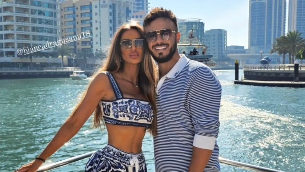 Bianca Drăgușanu tună și fulgeră la adresa lui Gabi Bădălău, după ce afaceristul a acuzat-o de infidelitate. Blondina nu vrea să mai știe nimic de fostul iubit: „Are niște probleme”